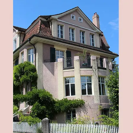 Bed & Breakfast Bomo *